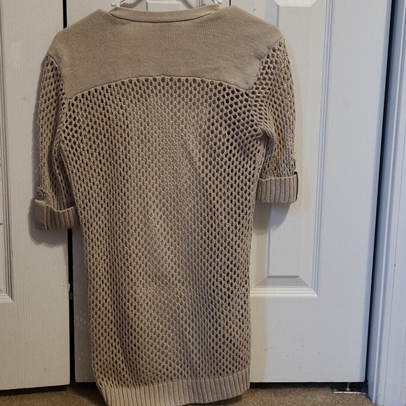 E39: Chicos- size 0 women's knitted top tan - Picture 3 of 3